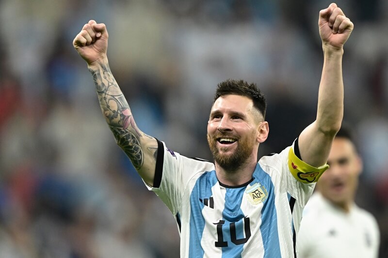 1. Cầu thủ xuất sắc nhất thế giới: Lionel Messi